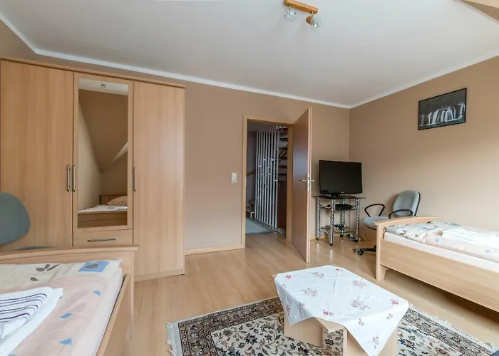 Private Rooms Hannover - Room Agency Homestay *