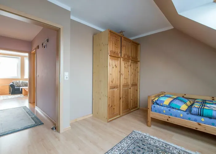 Private - Agency * ハノーファー